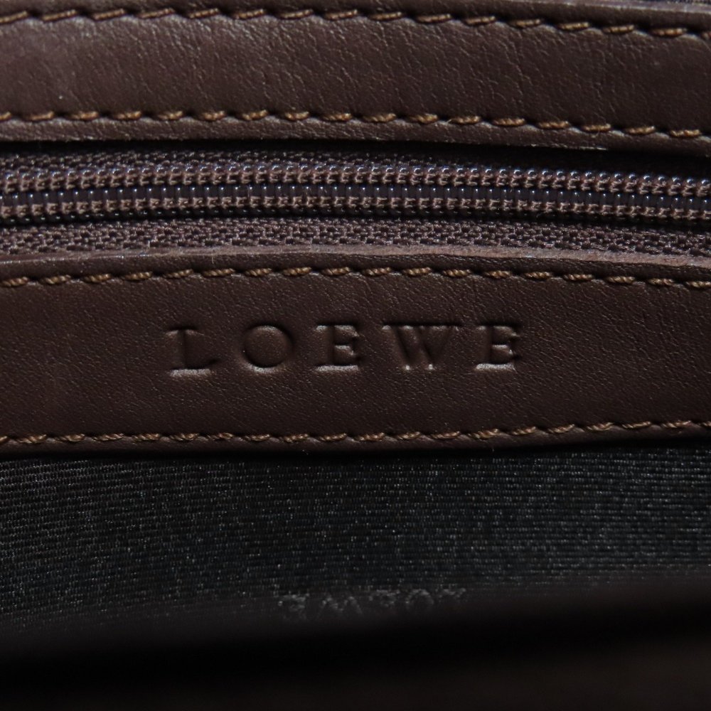 LOEWE Anagram Tote Bag in Leather - Picture 6 of 11